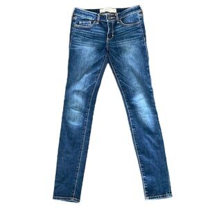 Sz25 Abercrombie & Fitch The A&F Super Skinny Dark wash Denim VVGUC